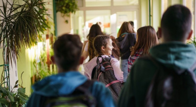 Avviso pubblico per l'assegnazione di borse di studio A.S. 2025/2026 per stud...